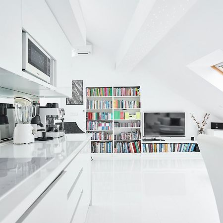 克拉科夫Unique Design Loft In Middle Of Centre Of Old Town With Netflix公寓 外观 照片